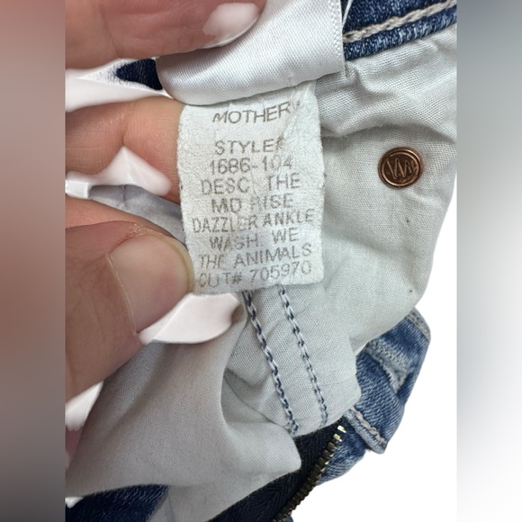 MOTHER Classic Indigo Straight Leg Jeans - Picture 13 of 14